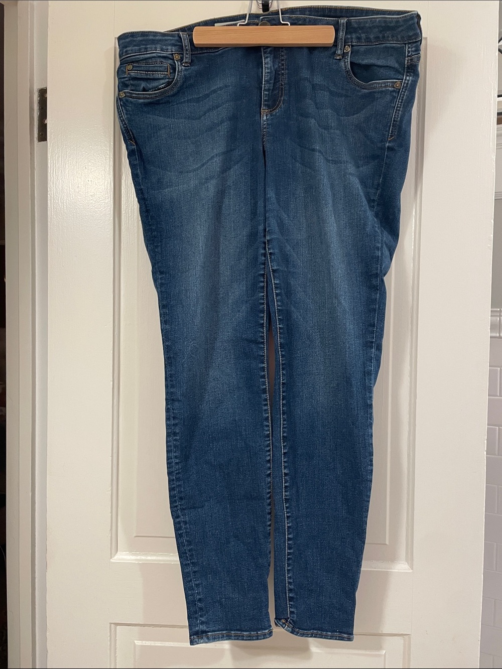 Kut from the Kloth Dark Blue Skinny Jeans